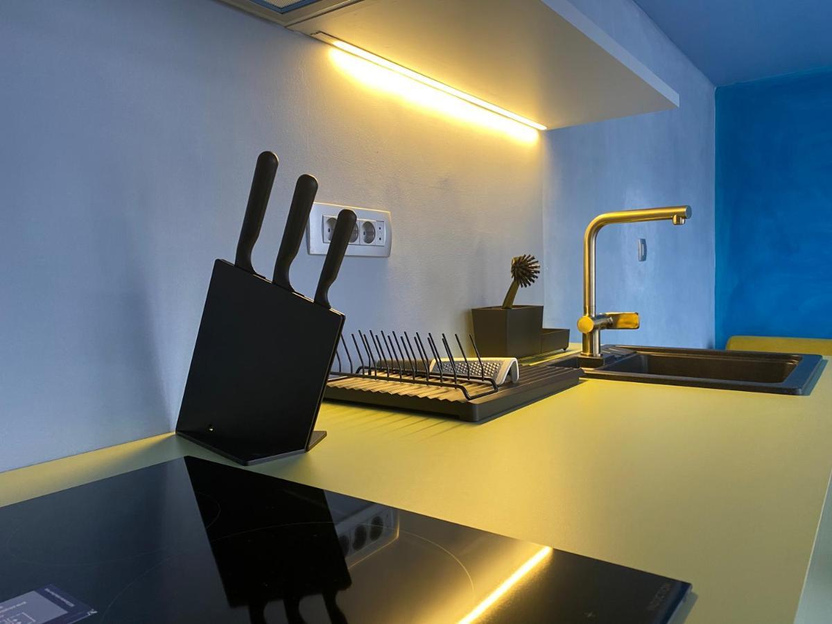 Tomosmatik Apartments Koper By Locap Group Buitenkant foto